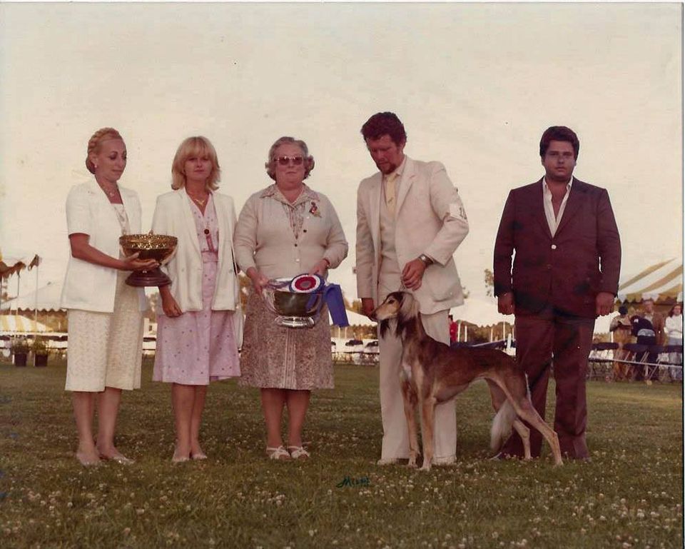 The Gossip Column: January 28, 2022